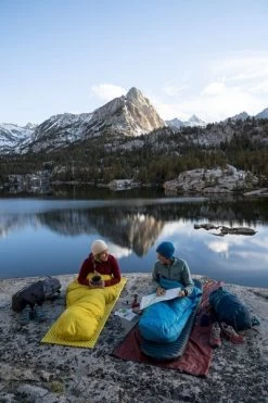 Therm-A-Rest Space Cowboy Mummymodel Slaapzak -Kortingswinkel voor outdoorartikelen 1900 1267 2022 thermarest sierranevada california patitucci 0220 1