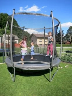 Avyna Pro-Line Trampoline Met Net En Ladder - Ø365 Cm - Grijs 26 Avyna Pro-Line Trampoline Met Net En Ladder - Ø365 Cm - Grijs -Kortingswinkel voor outdoorartikelen 1900 1425 avgr 10 combi bd 1