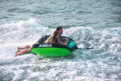 Jobe Revolve Funtube - 2 Persoons 10 Jobe Revolve Funtube - 2 Persoons -Kortingswinkel voor outdoorartikelen 230220001 actionshot 5 big resultaat