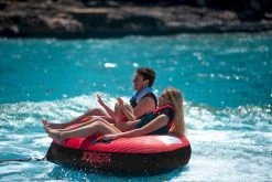 Jobe Triplet Funtube - 3 Persoons 9 Jobe Triplet Funtube - 3 Persoons -Kortingswinkel voor outdoorartikelen 230320006 actionshot big resultaat