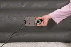 Bestway Fortech Tough Guard Luchtbed - Eenpersoons - Ingebouwde Elektrische Pomp 23 Bestway Fortech Tough Guard Luchtbed - Eenpersoons - Ingebouwde Elektrische Pomp -Kortingswinkel voor outdoorartikelen 69048aux23 69048gbx23 69048xxx23 102138 ft web