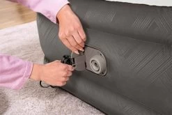 Bestway Fortech Tough Guard Luchtbed - Eenpersoons - Ingebouwde Elektrische Pomp 25 Bestway Fortech Tough Guard Luchtbed - Eenpersoons - Ingebouwde Elektrische Pomp -Kortingswinkel voor outdoorartikelen 69048aux23 69048gbx23 69048xxx23 69049usx23 69049xxx23 102143 ft web pl003