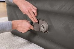 Bestway Fortech Tough Guard Luchtbed - Queensize - Ingebouwde Elektrische Pomp 27 Bestway Fortech Tough Guard Luchtbed - Queensize - Ingebouwde Elektrische Pomp -Kortingswinkel voor outdoorartikelen 69050aux23 69050gbx23 69050xxx23 69051usx23 69051xxx23 102285 ft web pl006