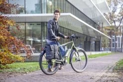 New Looxs Odense Enkele Fietstas - 17,5 Liter - Groen 11 New Looxs Odense Enkele Fietstas - 17,5 Liter - Groen -Kortingswinkel voor outdoorartikelen 799 1200 new looxs pakaftas enkele fietstas odense single 1 1