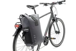 New Looxs Varo Fietsrugzak - 22 Liter - Grijs 7 New Looxs Varo Fietsrugzak - 22 Liter - Grijs -Kortingswinkel voor outdoorartikelen 800 1200 191337 varo backpack grey fiets