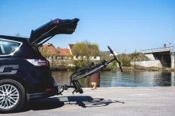 XLC Azura Xtra LED 2.0 Trekhaak Fietsendrager - 2 Fietsen -Kortingswinkel voor outdoorartikelen 900 1350 dsc4503