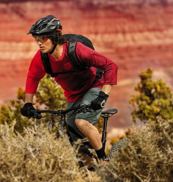 Abus MountK MTB Helm - Zwart/Oranje 4 Abus MountK MTB Helm - Zwart/Oranje - Afbeelding 4