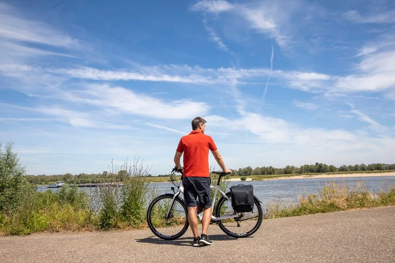 New Looxs Nova Dubbele Fietstas - 32 Liter - Grijs 6 New Looxs Nova Dubbele Fietstas - 32 Liter - Grijs - Afbeelding 6